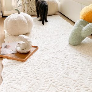 1pc Short Plush Embroidered Floor Mat, Suitable For Living Room, Study, And Bedroom To Protect Against Dust And Cat Scratches, Simple INS Style Home Decoration Carpet, All Seasons Available Beige