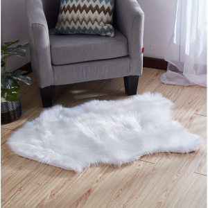 "Luxury Decorative" Hand Tufted Faux Fur Sheepskin Area Rug